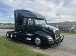 Slide images of 2024 VOLVO VNL64T760