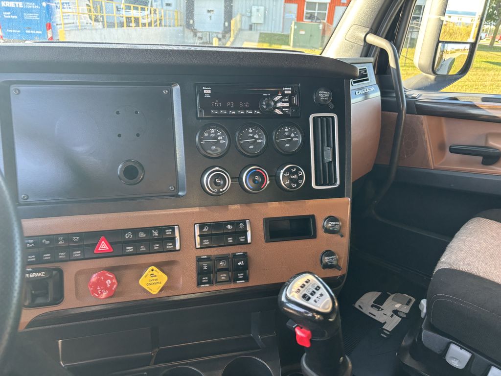 Slide images of 2022 FREIGHTLINER CA126