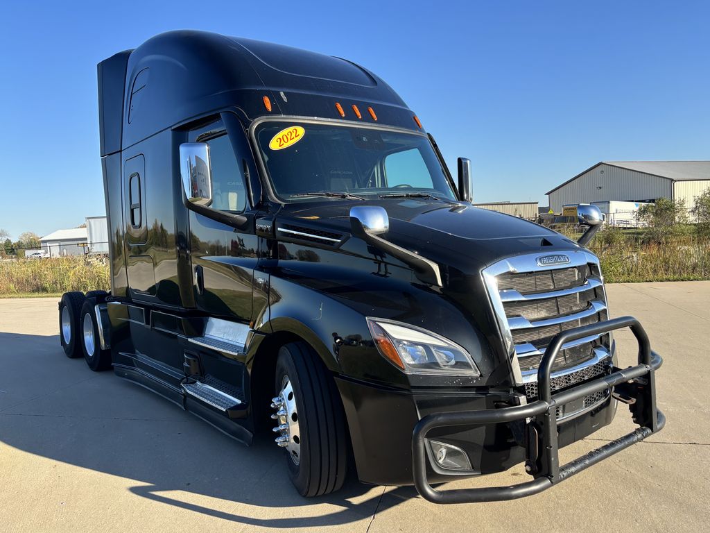 Slide images of 2022 FREIGHTLINER CA126